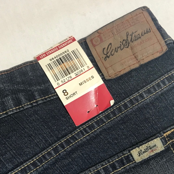 NWT Levi's Strauss Signature Jeans Misses - Picture 4 of 5